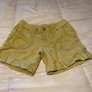 INC women’s shorts celery size 2